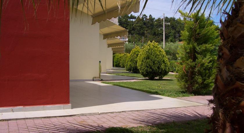Apartments Monika Kriopigi Bagian luar foto