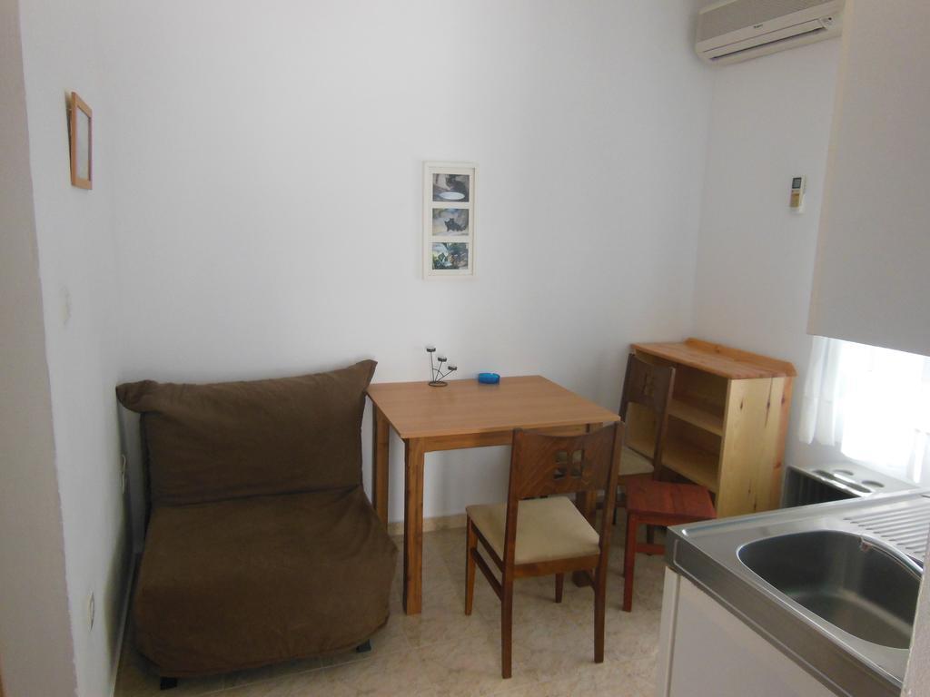 Apartments Monika Kriopigi Bagian luar foto